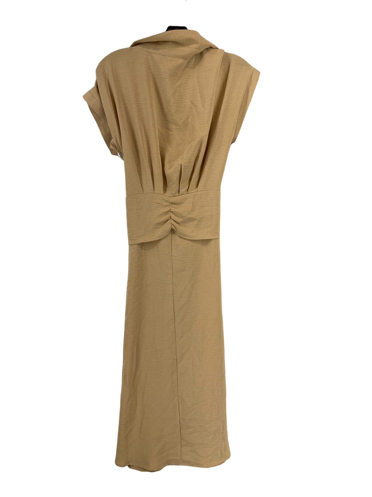 Dress Casual Maxi By Clothes Mentor In Beige, Size: L