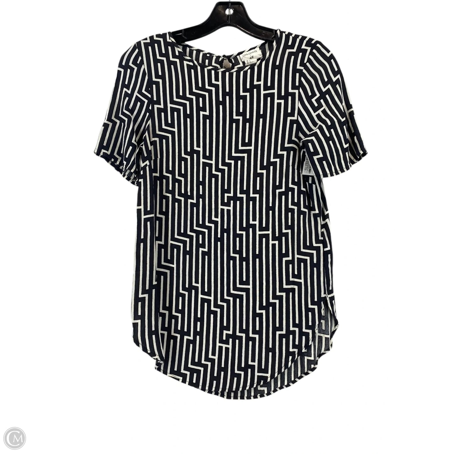 Top Short Sleeve By Clothes Mentor In Black & White, Size: 2