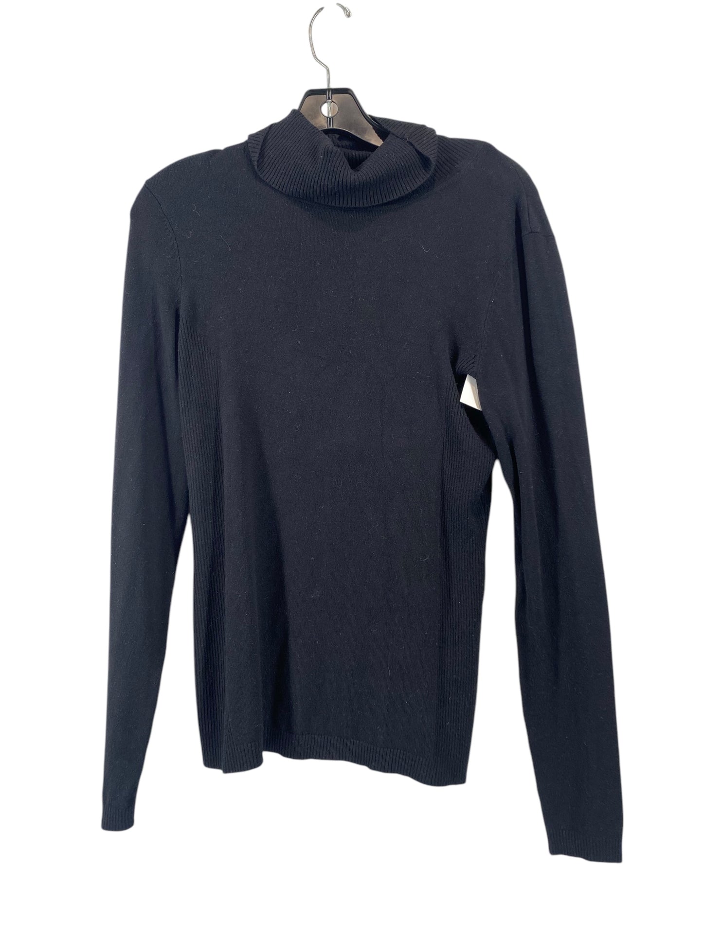 Top Long Sleeve By Clothes Mentor In Black, Size: M