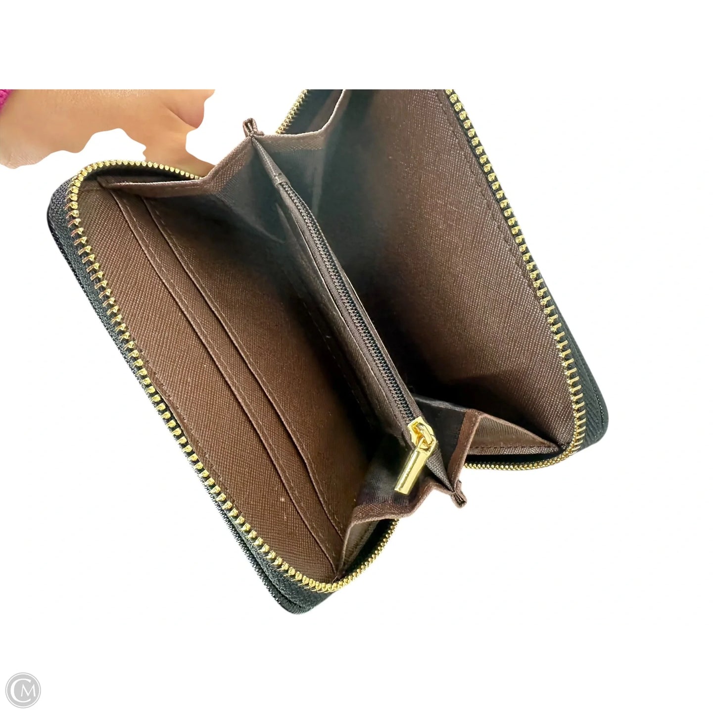 Wristlet By Clothes Mentor, Size: Medium
