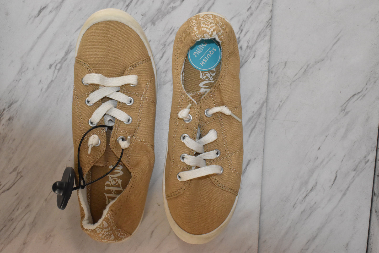Shoes Sneakers By Mad Love Size: 7