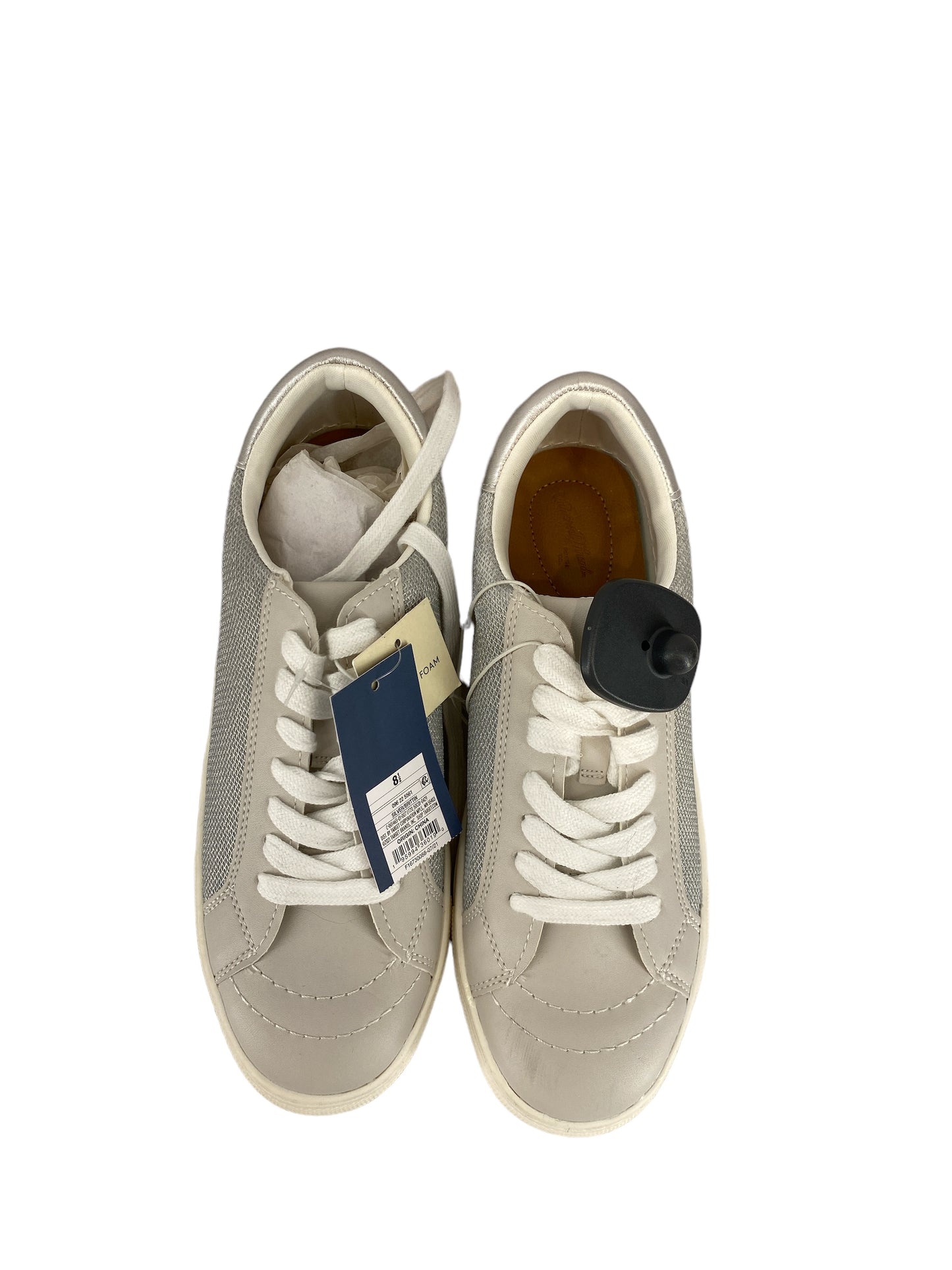 Shoes Sneakers By Universal Thread Size: 8.5