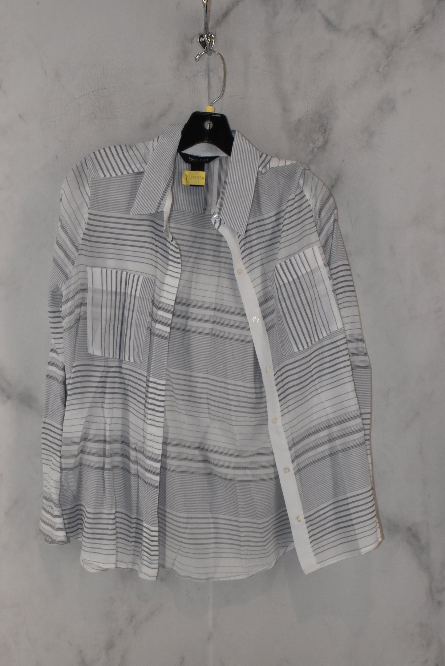 Top Long Sleeve By White House Black Market Size: 8