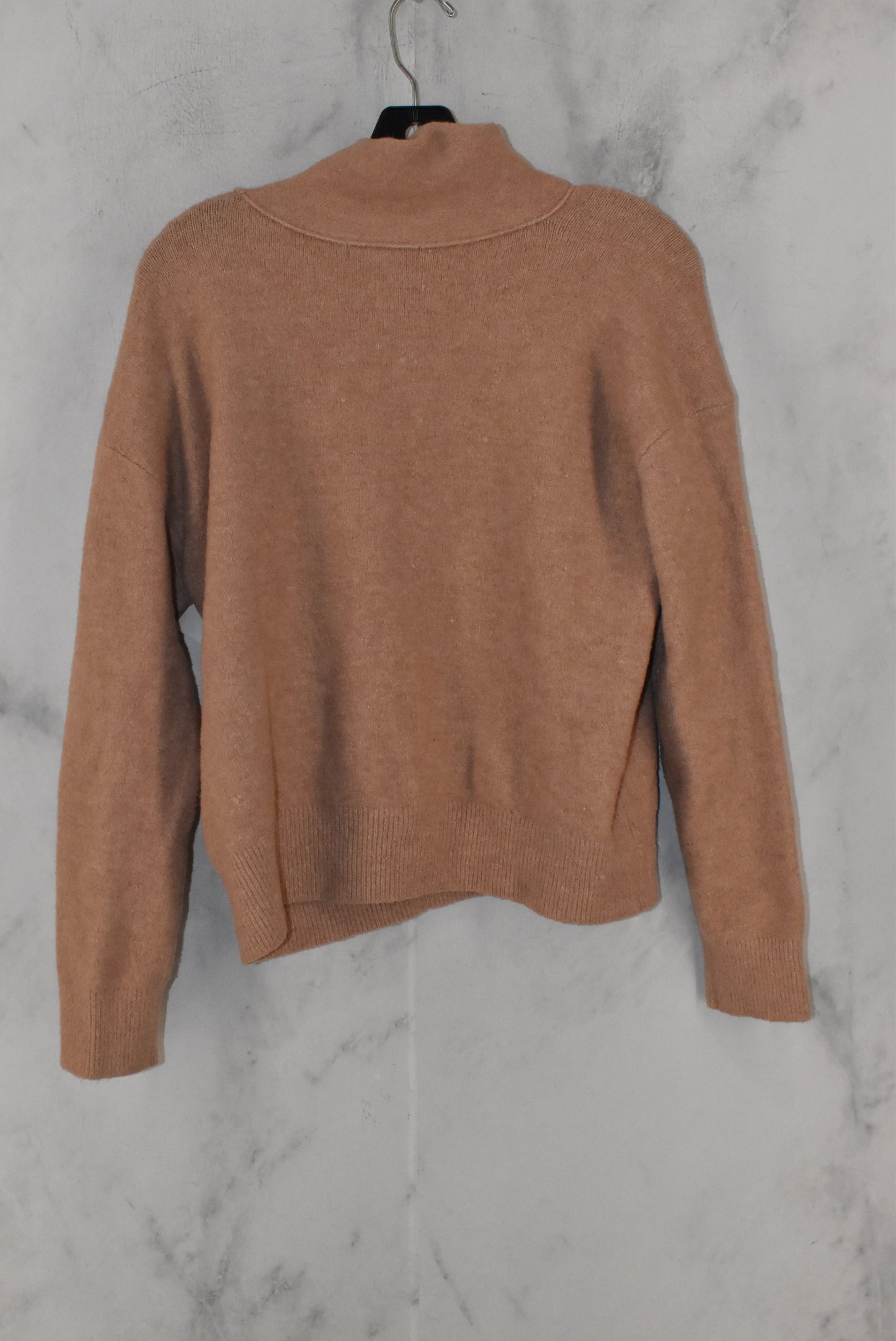 Sweater By Banana Republic Size: M