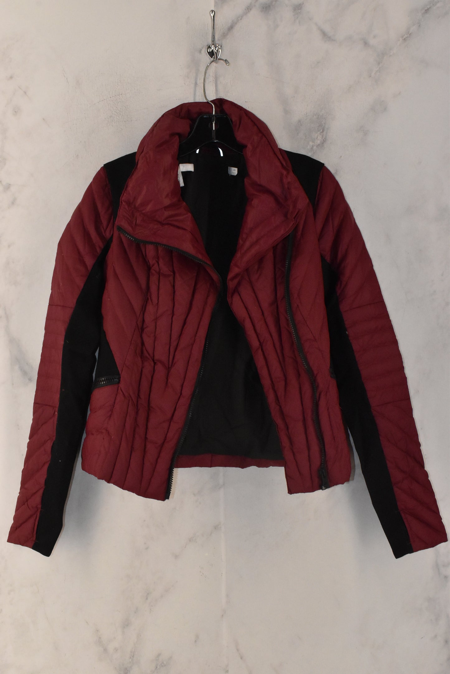 Jacket Puffer & Quilted By Clothes Mentor Size: Xs