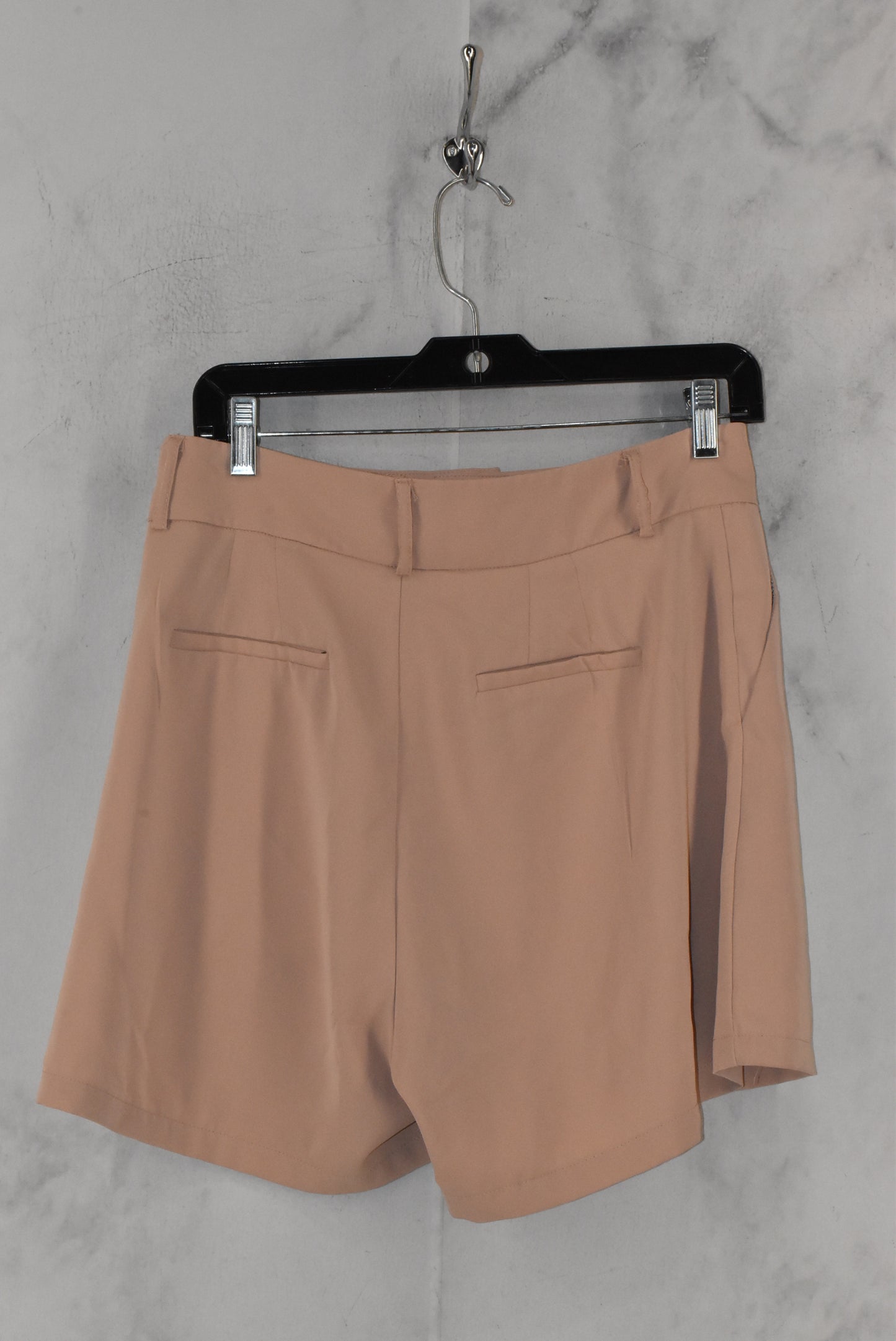 Shorts By Fashion Nova Size: L