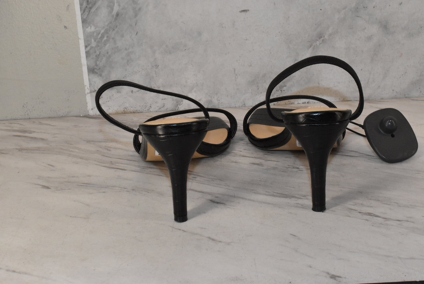 Shoes Heels Stiletto By Saks Fifth Avenue Size: 9