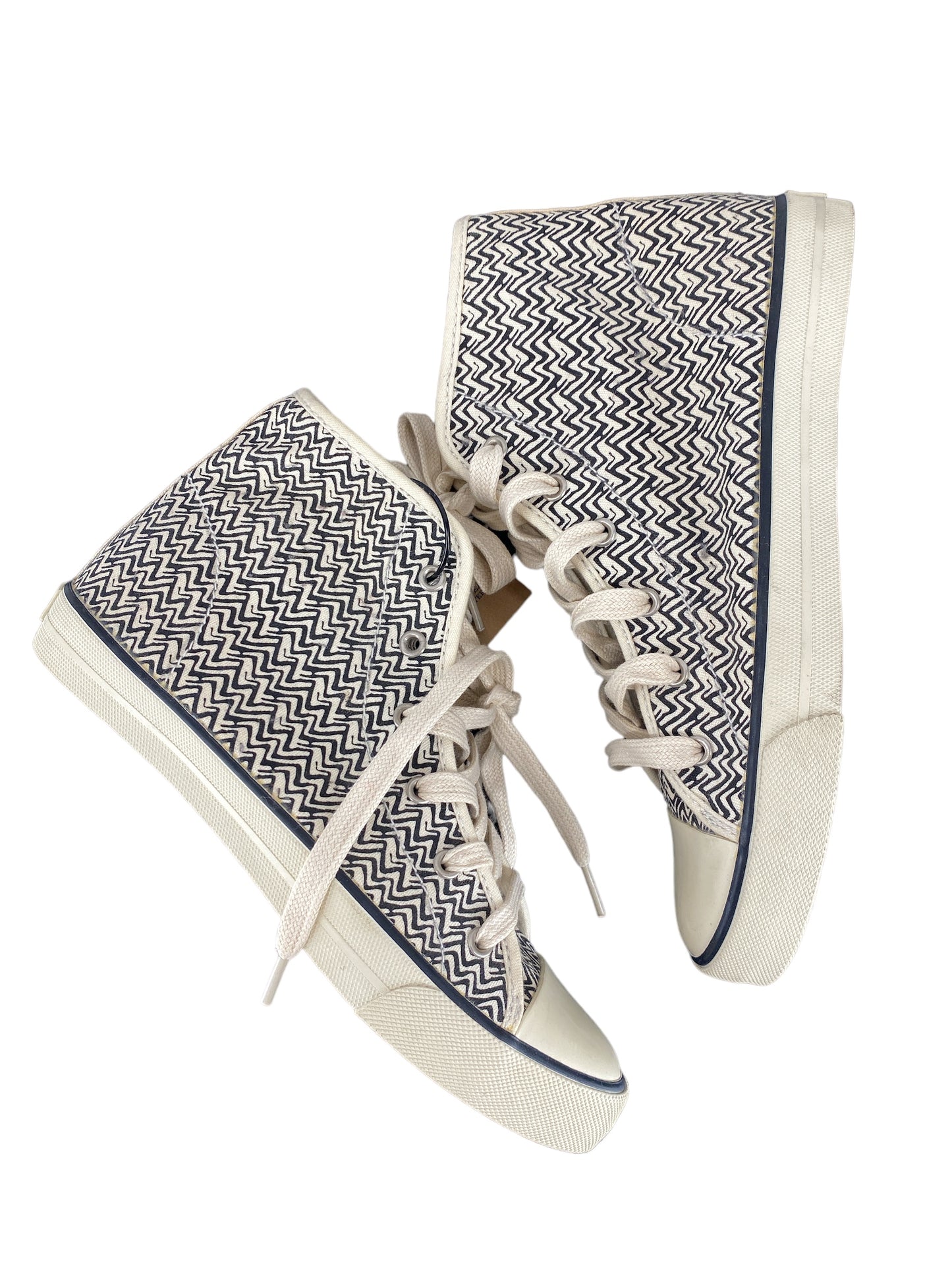 Shoes Sneakers By American Eagle Size: 7
