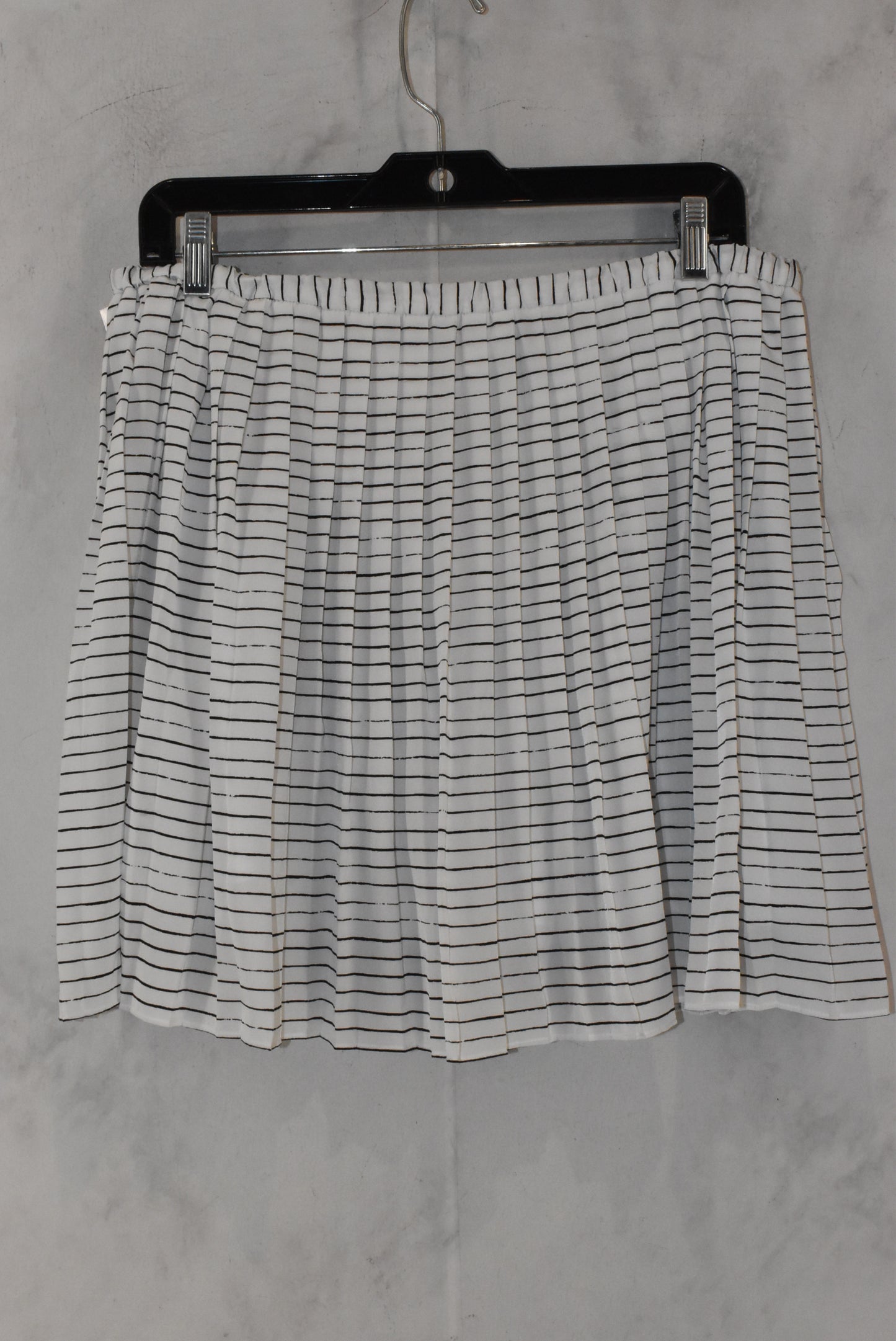 Skirt Mini & Short By Banana Republic Size: L