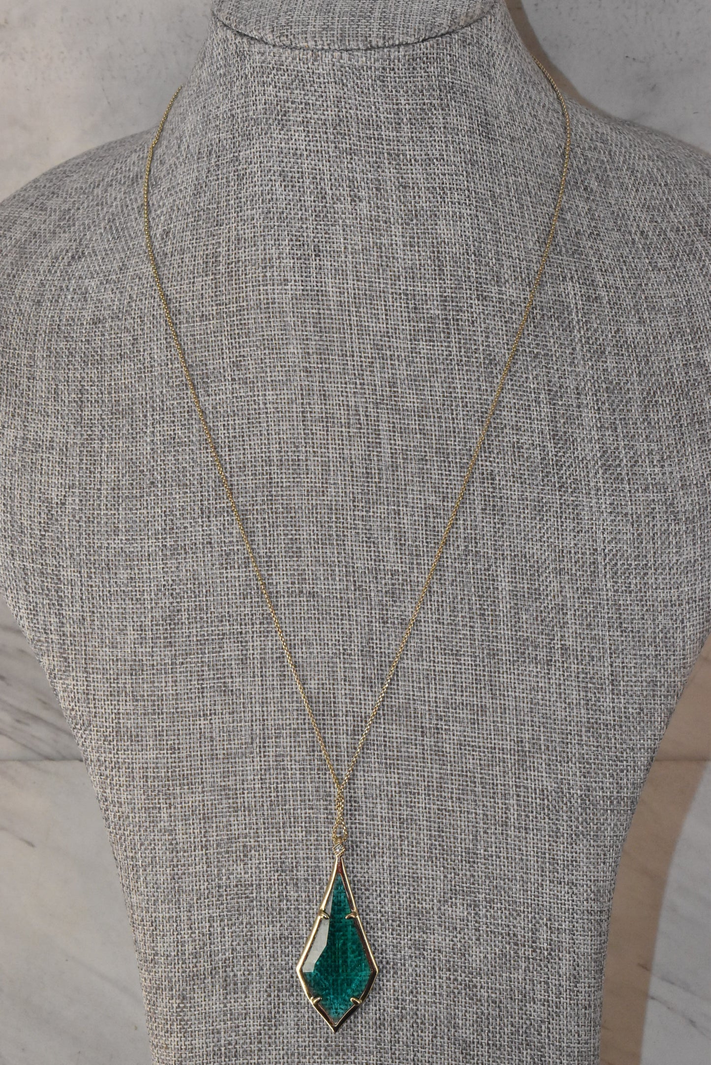 Necklace Designer By Kendra Scott