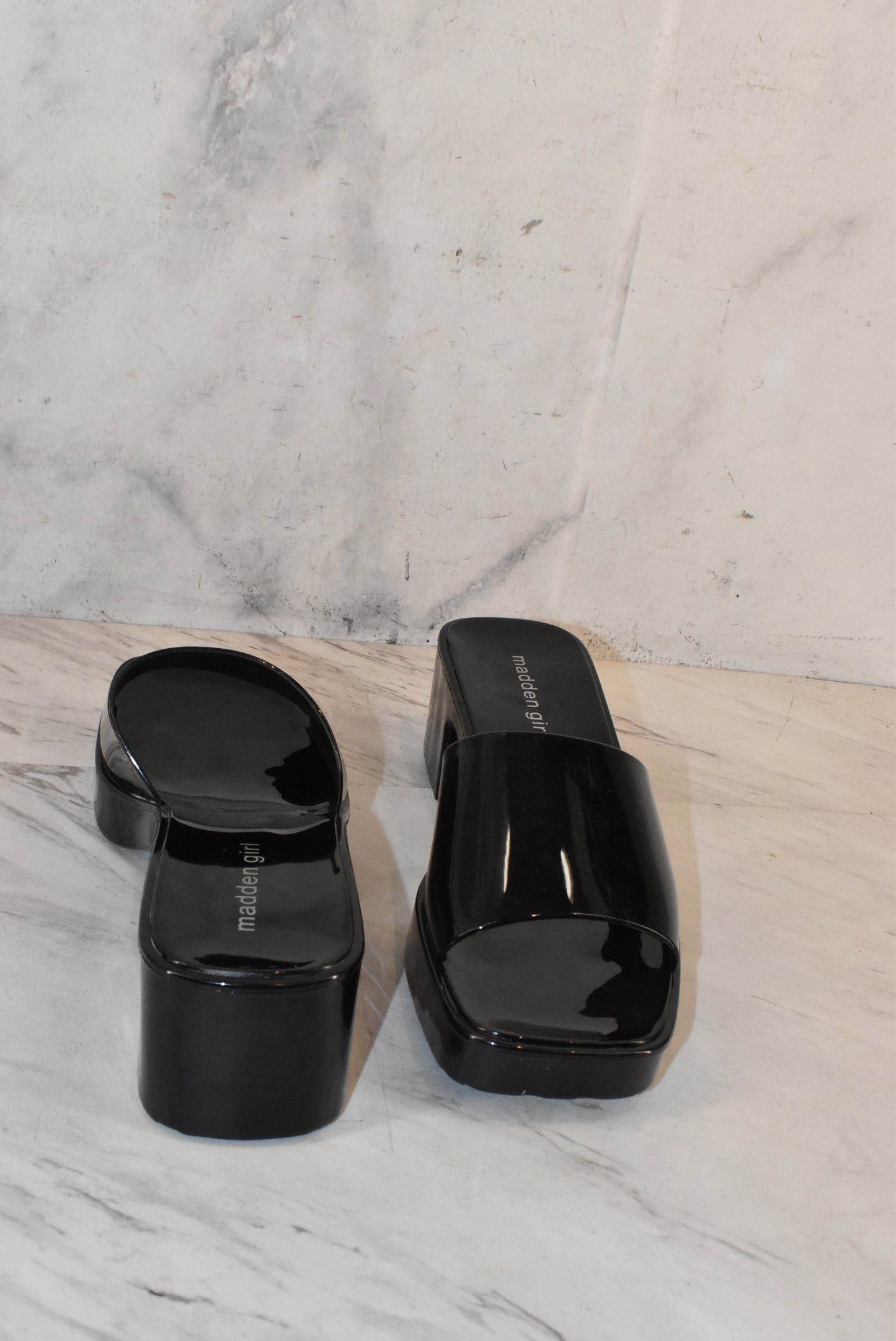 Sandals Heels Block By Madden Girl Size: 9