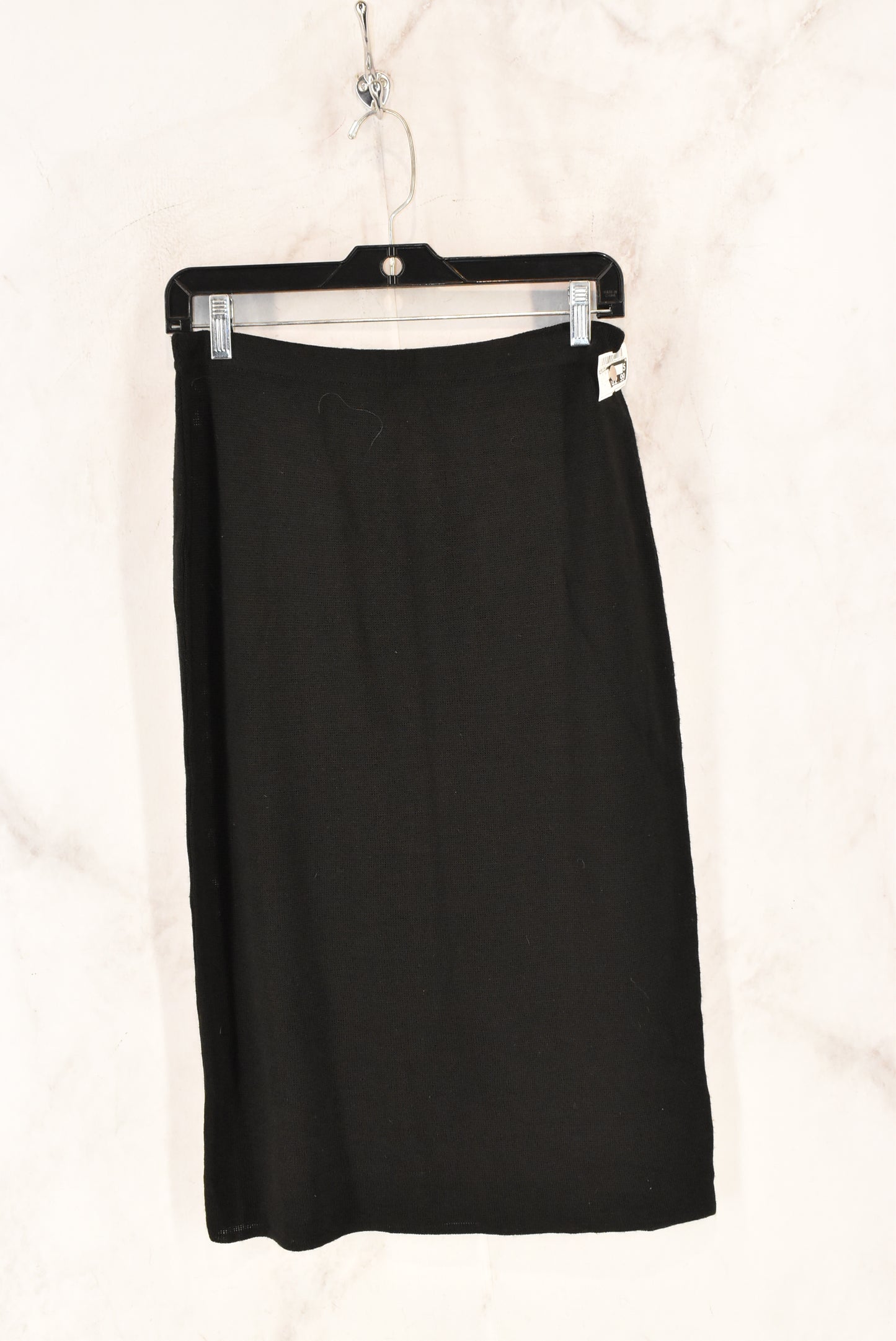 Skirt Midi By Elementz Size: M