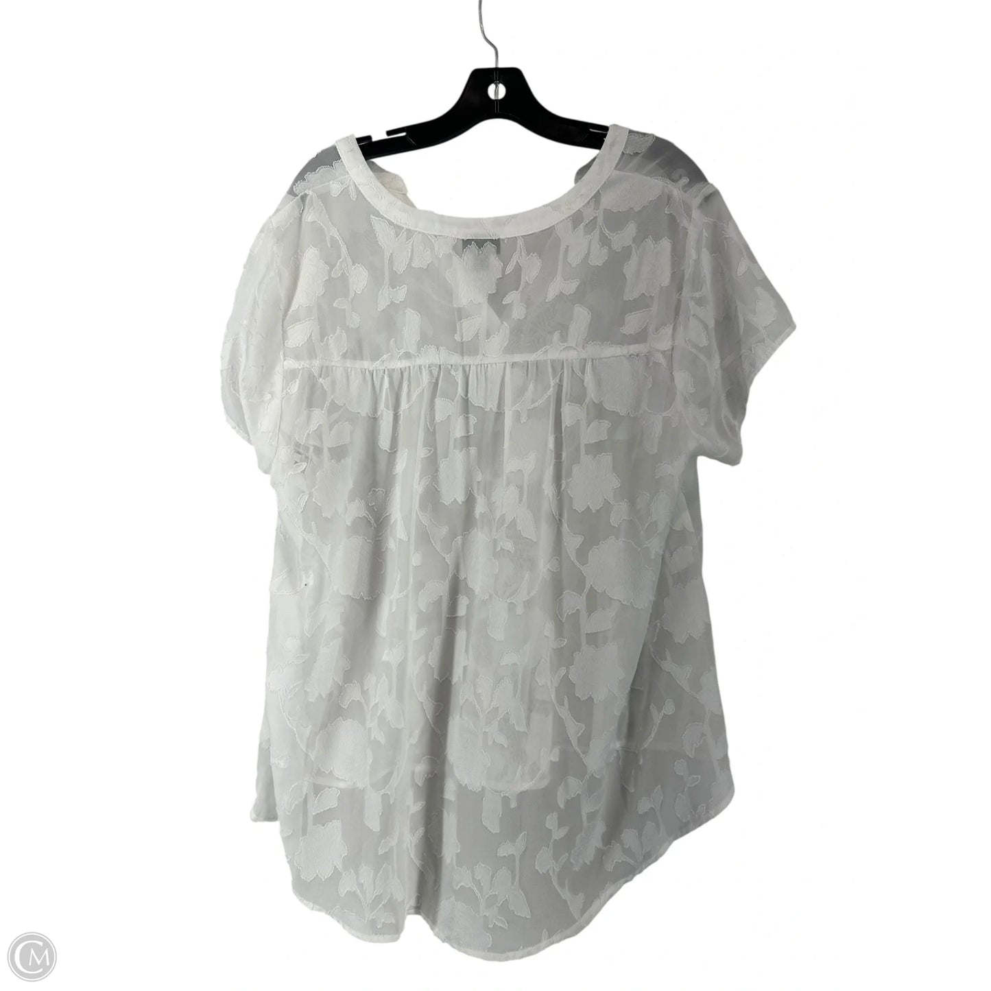Top Short Sleeve By Torrid In White, Size: 1x