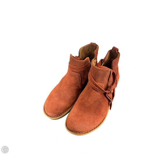 Boots Ankle Flats By Born In Maroon, Size: 8.5