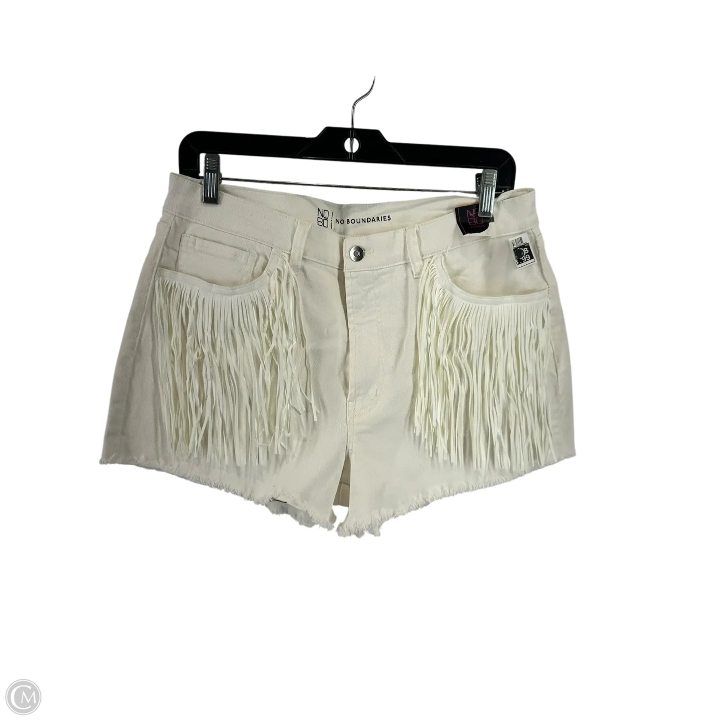 Shorts By No Boundaries In White, Size: 14