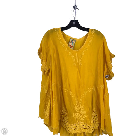 Top Short Sleeve By Johnny Was In Yellow, Size: Xl
