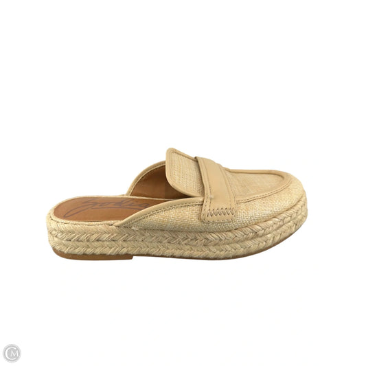 Shoes Flats By Zodiac In Cream, Size: 9