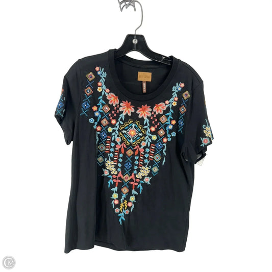 Top Short Sleeve By Driftwood In Black, Size: Xl