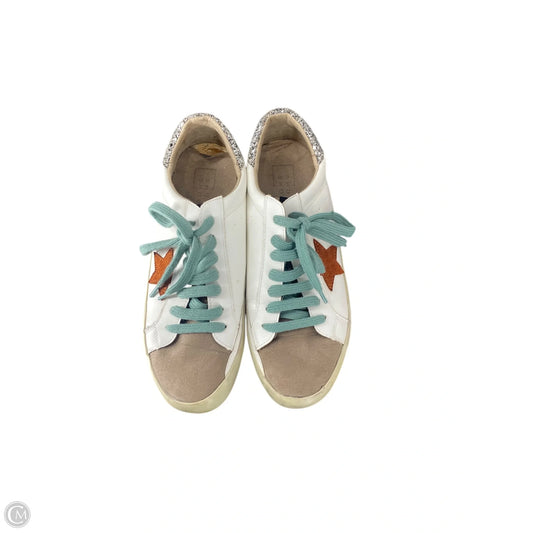 Shoes Sneakers By Shu Shop In Multi-colored, Size: 9