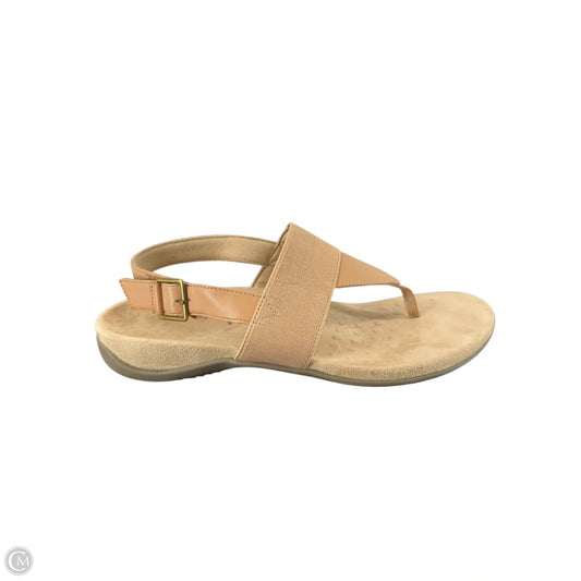 Sandals Flats By Vionic In Tan, Size: 8.5