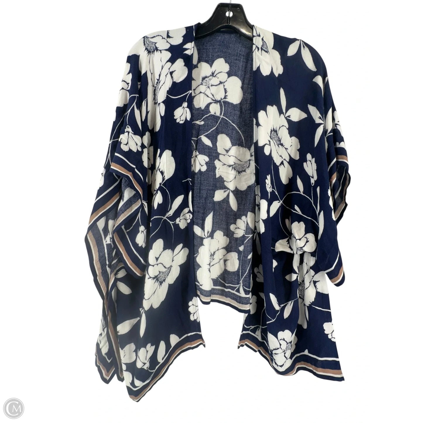Shawl By Clothes Mentor In Floral Print