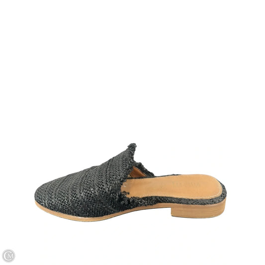 Shoes Flats By Clothes Mentor In Black, Size: 7.5