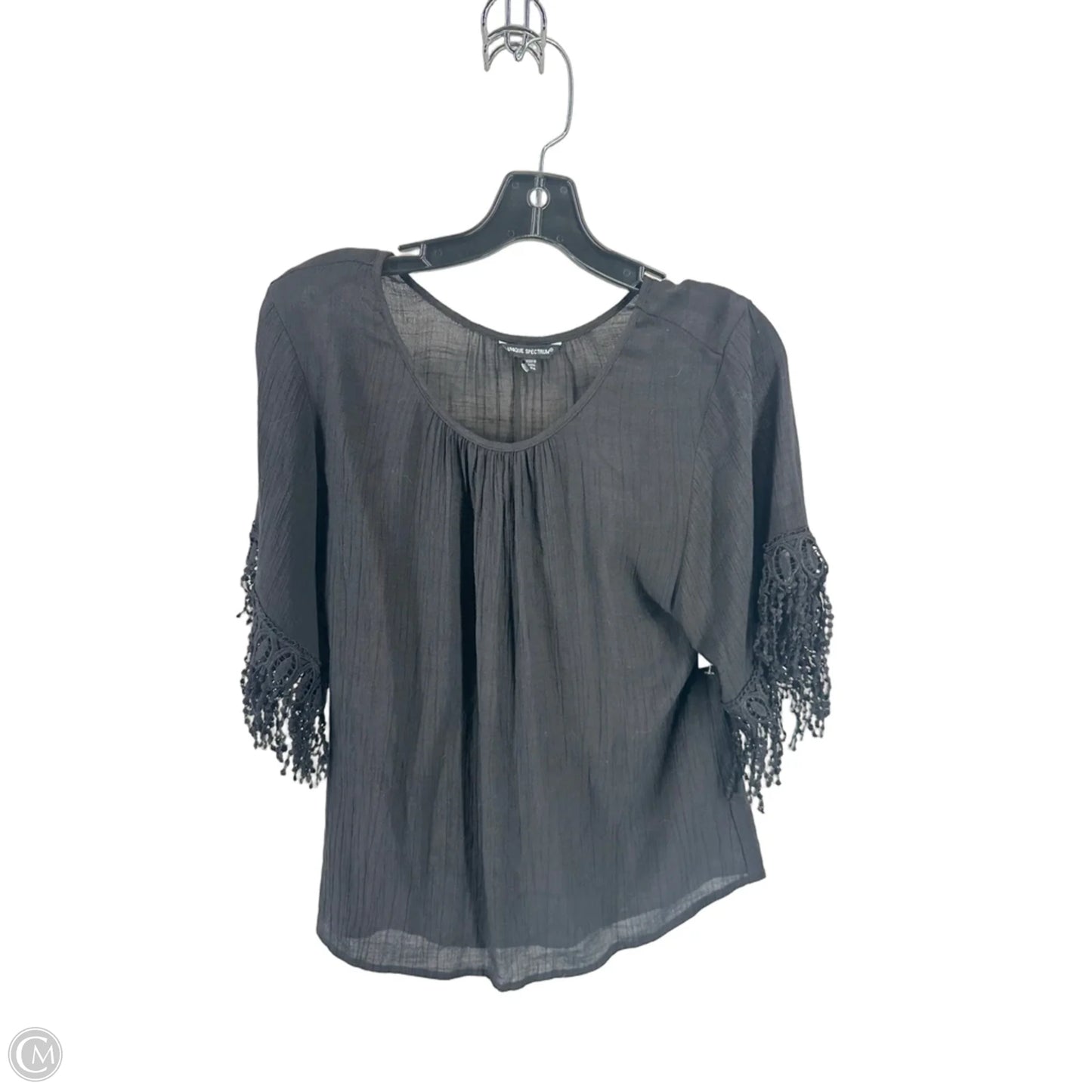 Top Short Sleeve By Unique Spectrum In Black, Size: Mp
