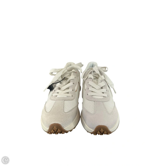 Shoes Athletic By Skechers In Cream, Size: 6