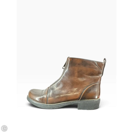 Boots Ankle Flats By Clothes Mentor In Brown, Size: 10