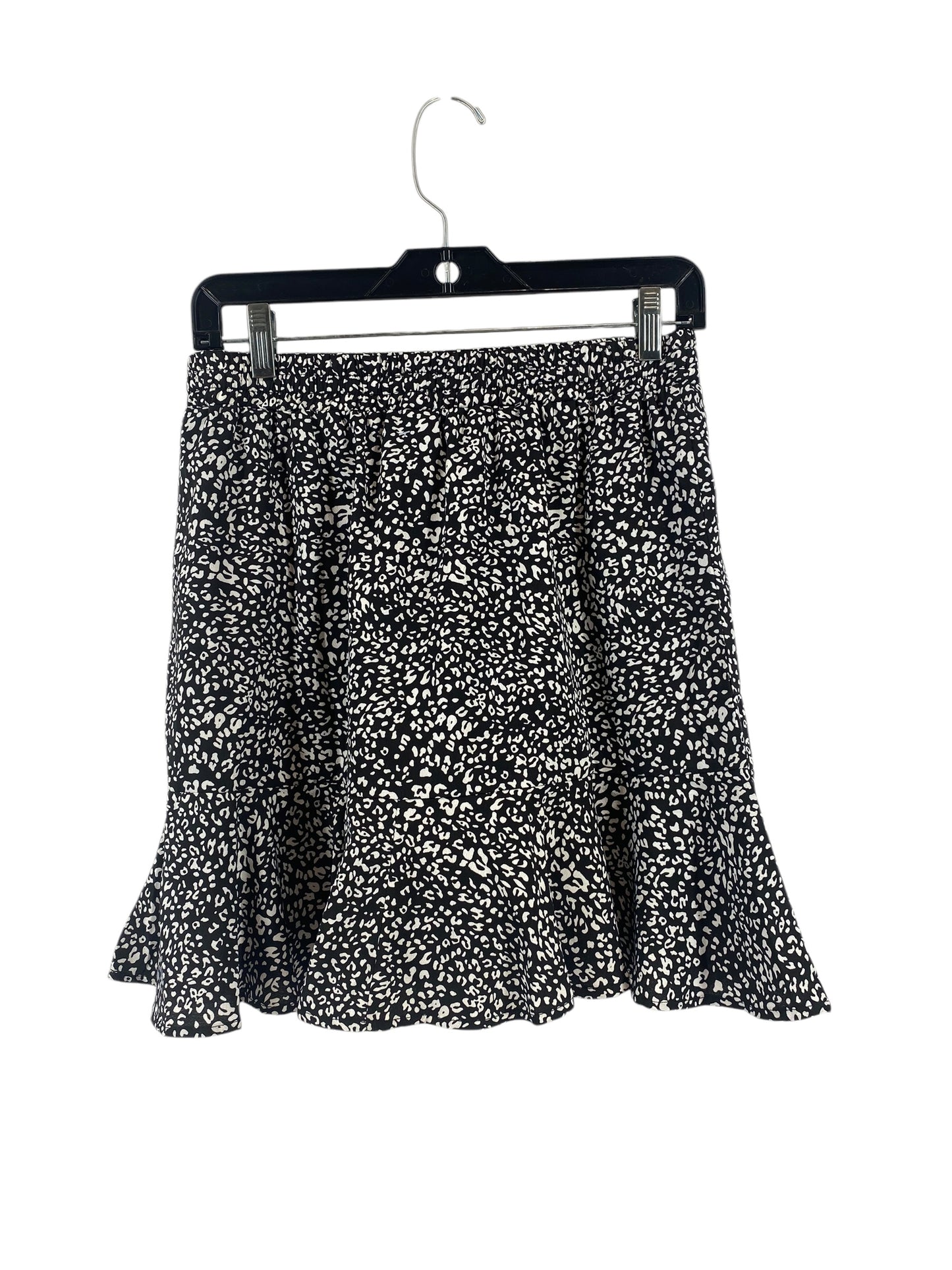 Skirt Mini & Short By Clothes Mentor In Black & White, Size: M