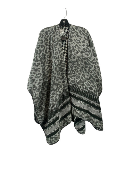 Shawl By 14th And Union In Animal Print, Size: Osfm