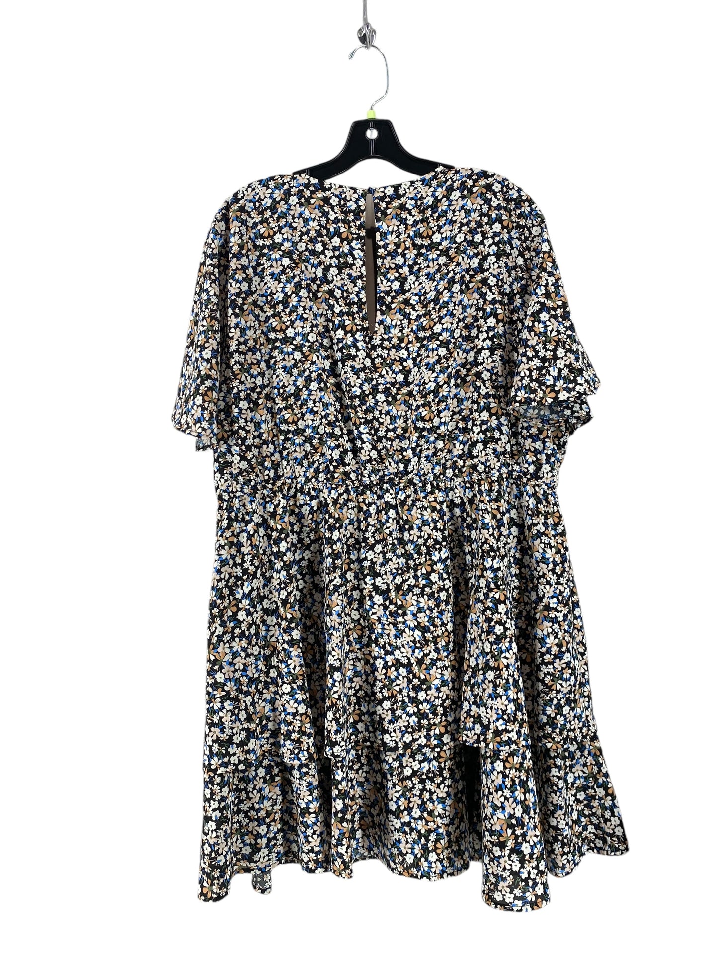 Dress Casual Short By Clothes Mentor In Floral Print, Size: 2x