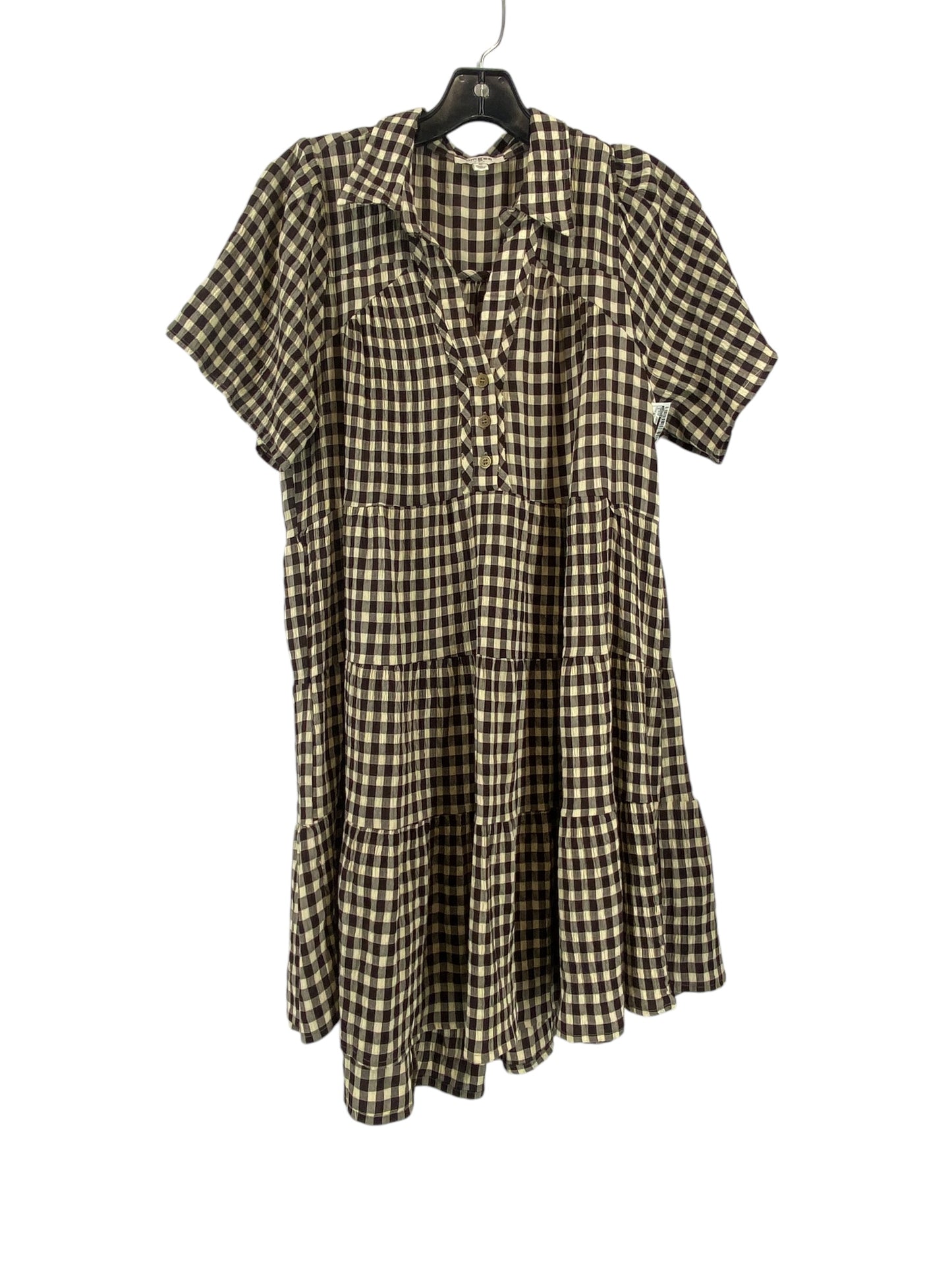 Dress Casual Short By Umgee In Plaid Pattern, Size: M