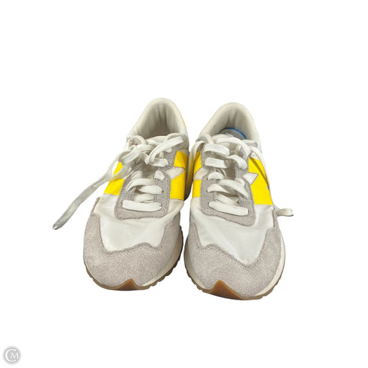 Shoes Athletic By New Balance In Yellow, Size: 7.5