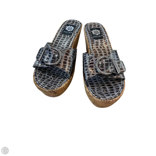 Sandals Heels Wedge By Yellow Box In Silver, Size: 7.5