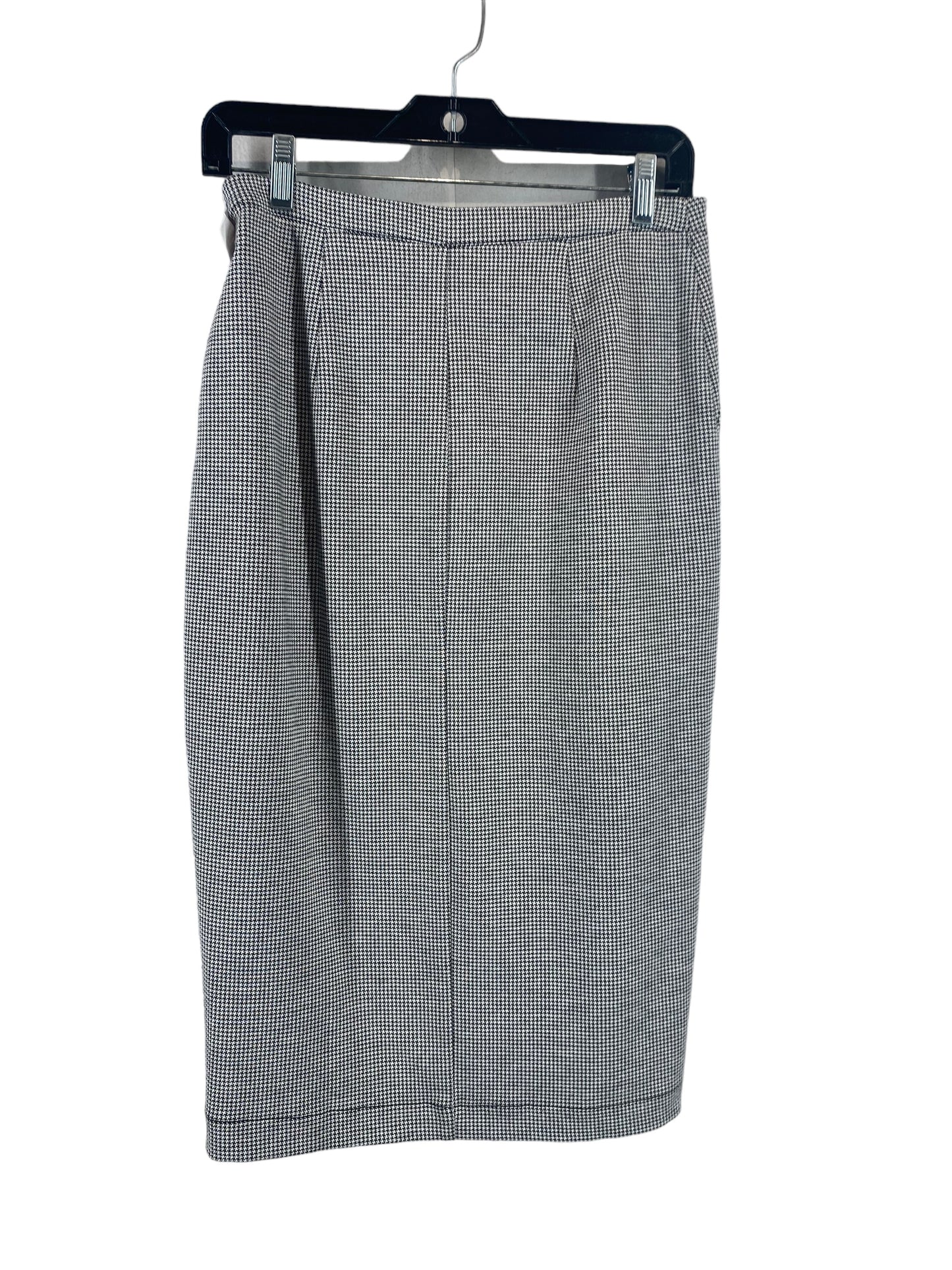 Skirt Midi By Halogen  Size: 4
