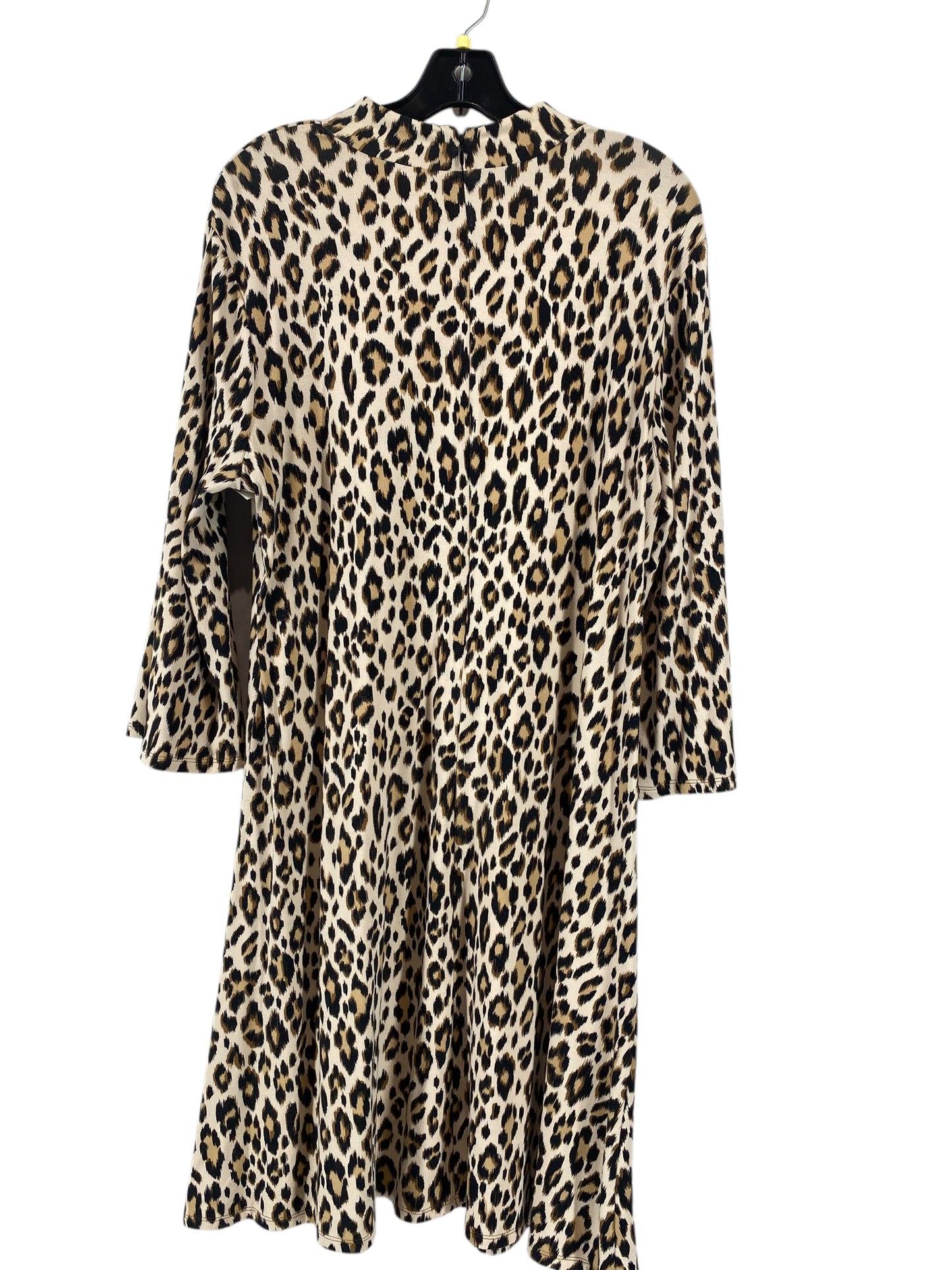 Dress Casual Short By Chicos In Animal Print, Size: 2