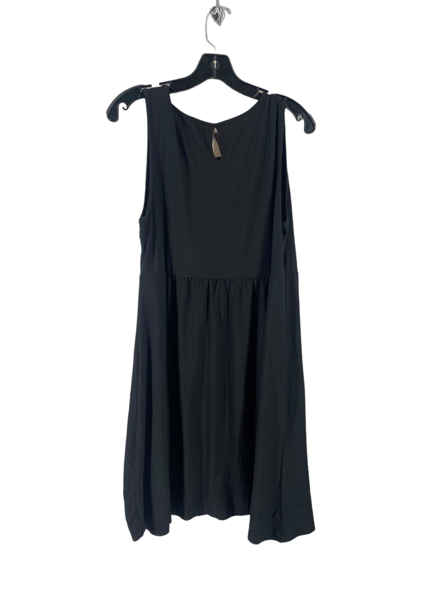 Dress Casual Short By Clothes Mentor In Black, Size: L