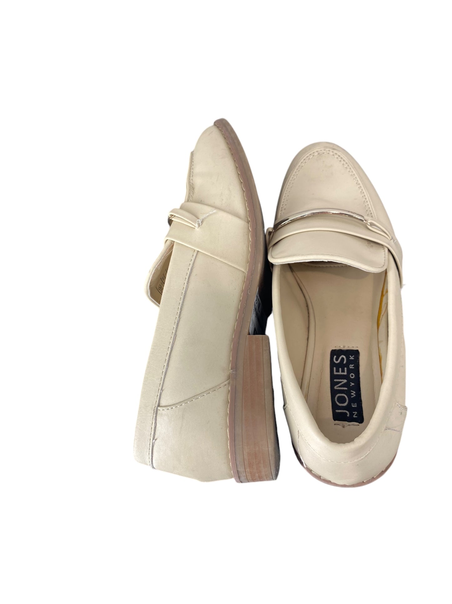 Shoes Flats By Jones New York In Tan, Size: 8