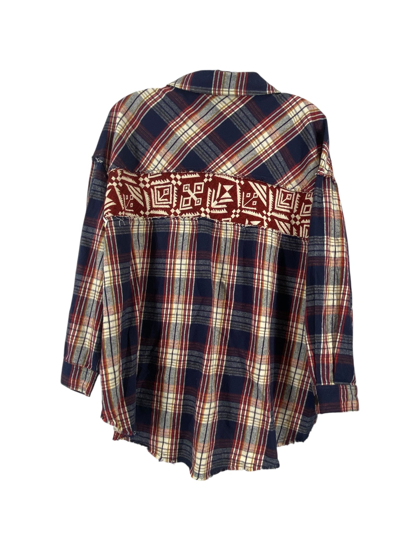 Top Long Sleeve By Ee Some In Plaid Pattern, Size: L