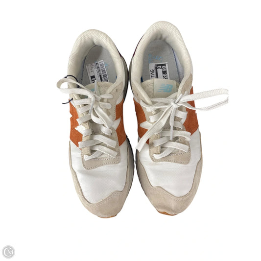 Shoes Athletic By New Balance In White, Size: 9.5