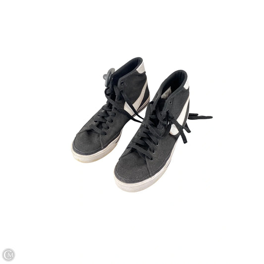 Shoes Sneakers By Nike In Black & White, Size: 7.5