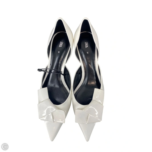 Shoes Heels Kitten By Zara In White, Size: 7