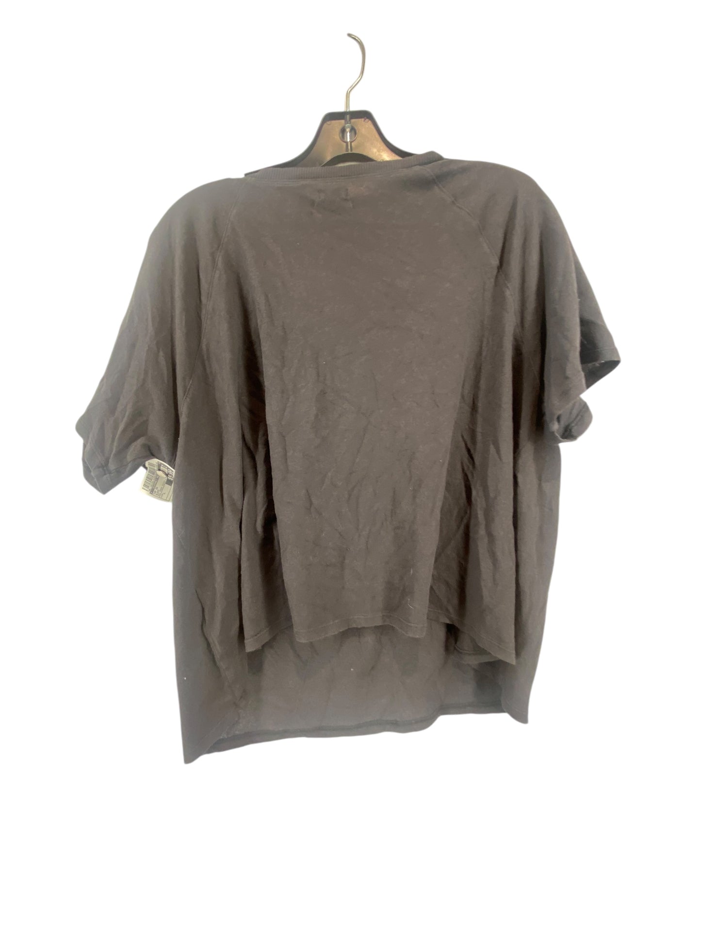 Top Short Sleeve By Clothes Mentor In Black, Size: L
