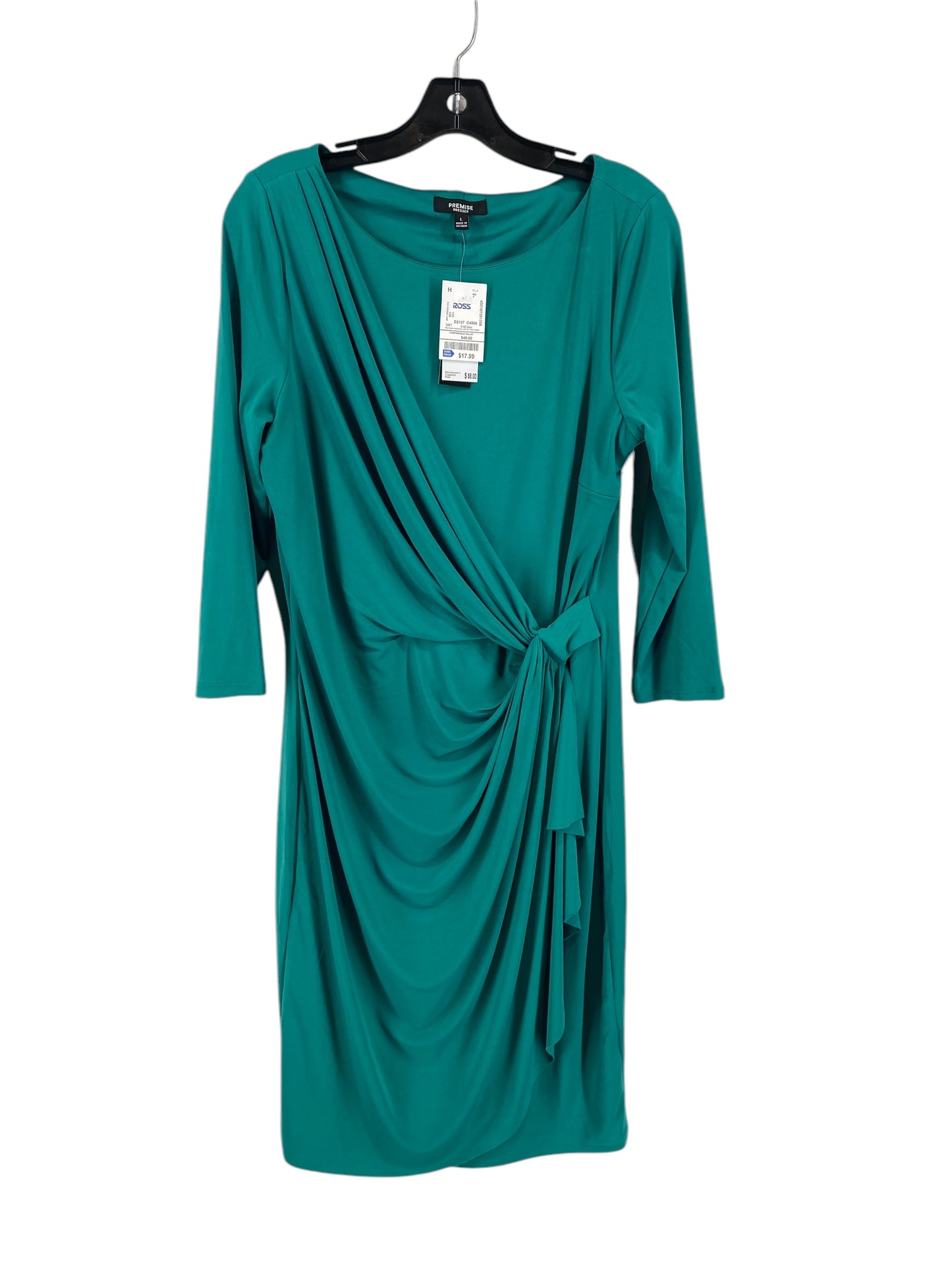 Dress Casual Short By Premise In Green, Size: L