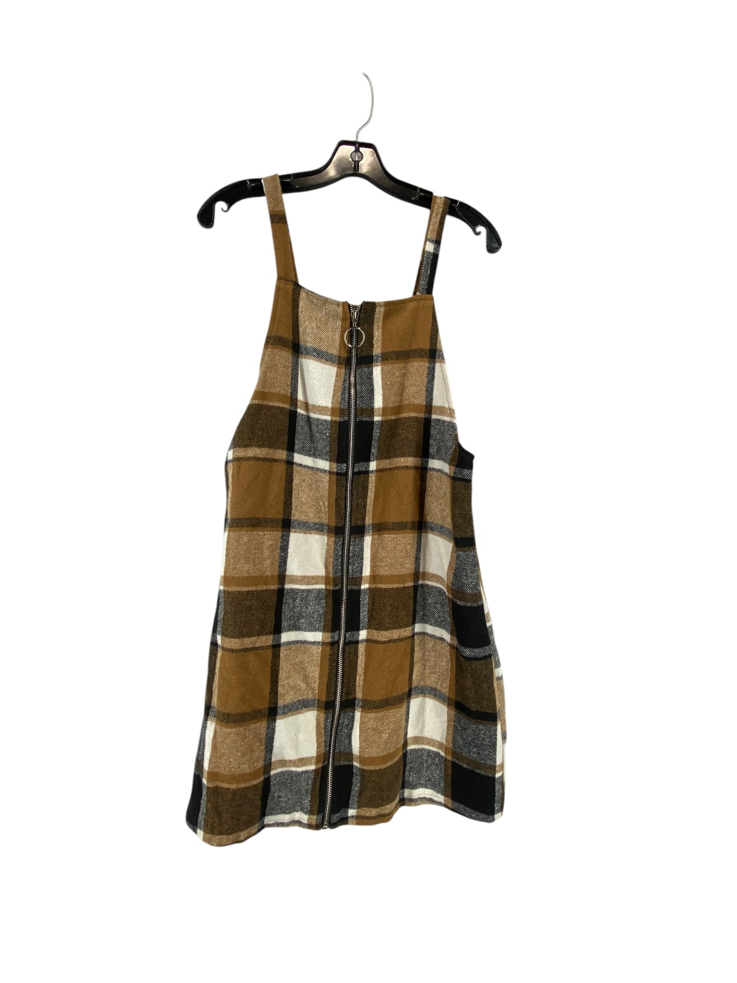 Dress Casual Short By Clothes Mentor In Plaid Pattern, Size: L