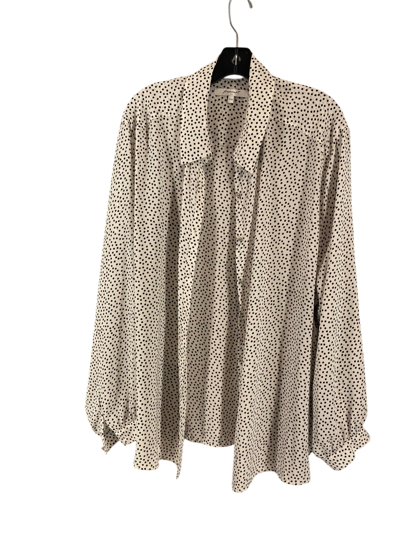 Top Long Sleeve By Foxcroft In Black & White, Size: 22