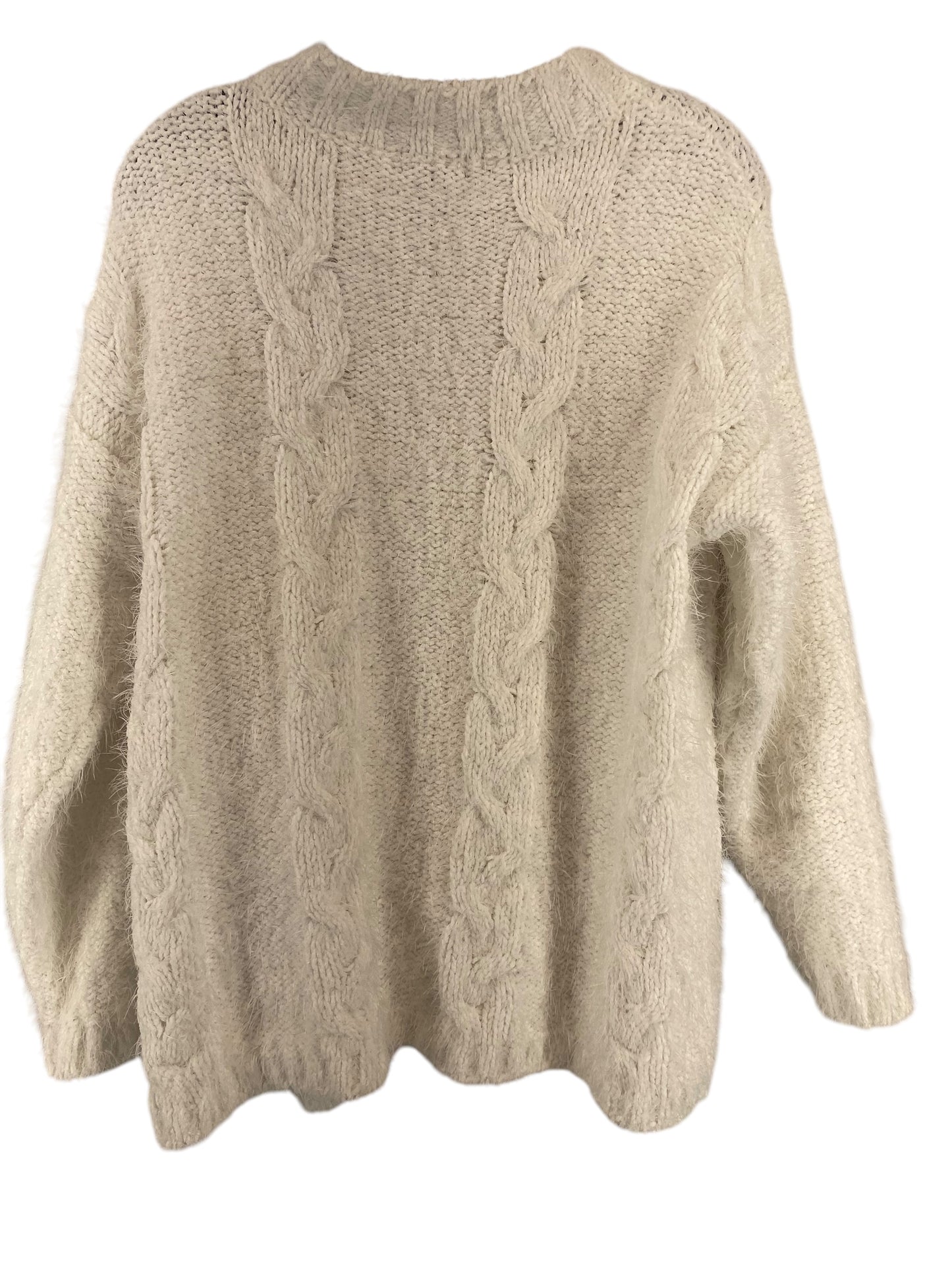 Sweater By Clothes Mentor In White, Size: M