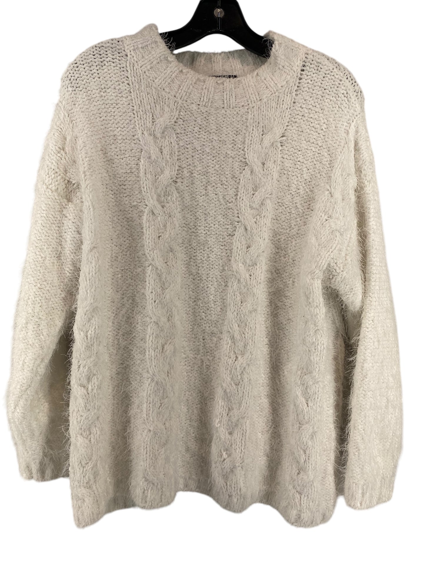 Sweater By Clothes Mentor In White, Size: M