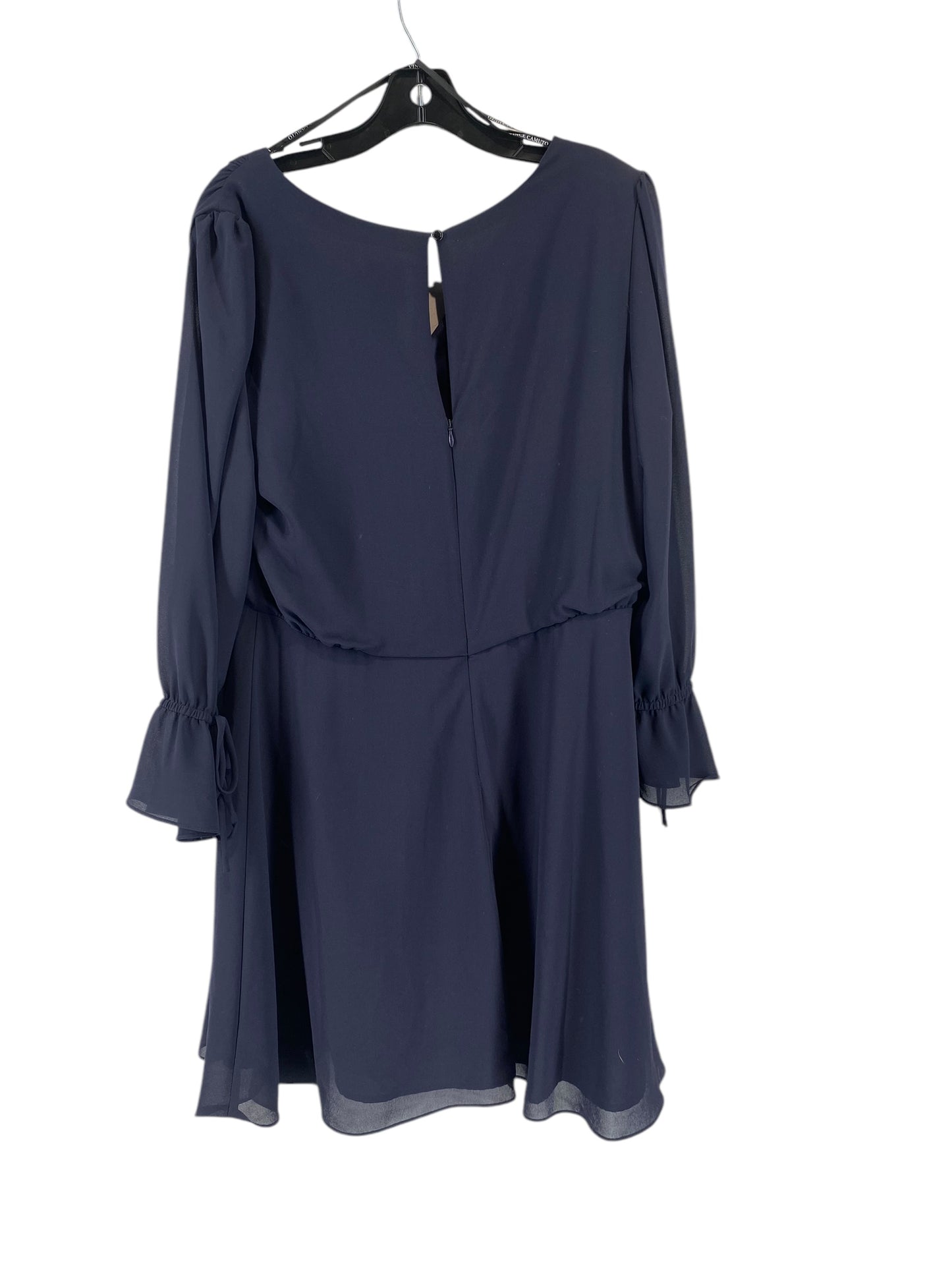 Dress Casual Short By Vince Camuto In Navy, Size: 14